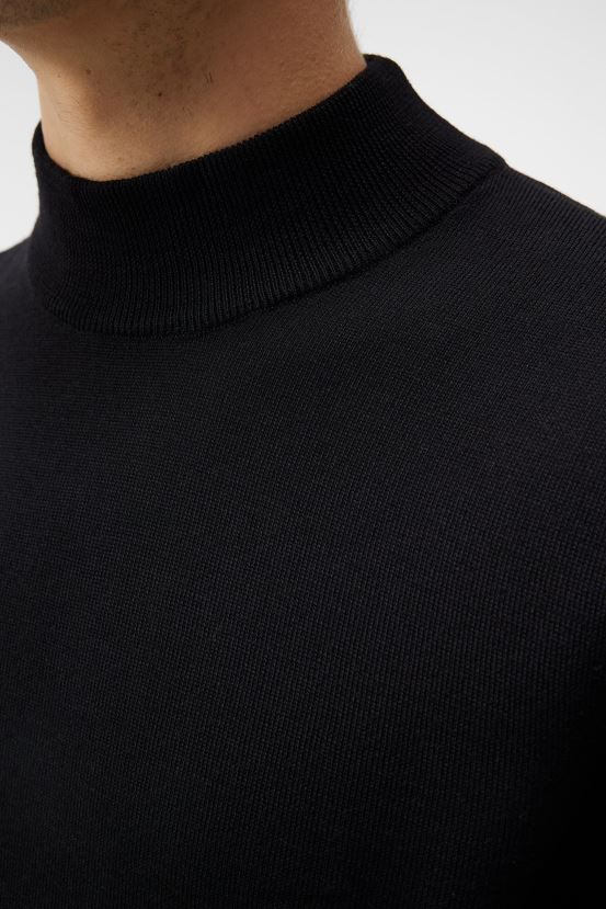 J.Lindeberg Men Norman Merino Turtle Neck Black Clothing BXV8X41001